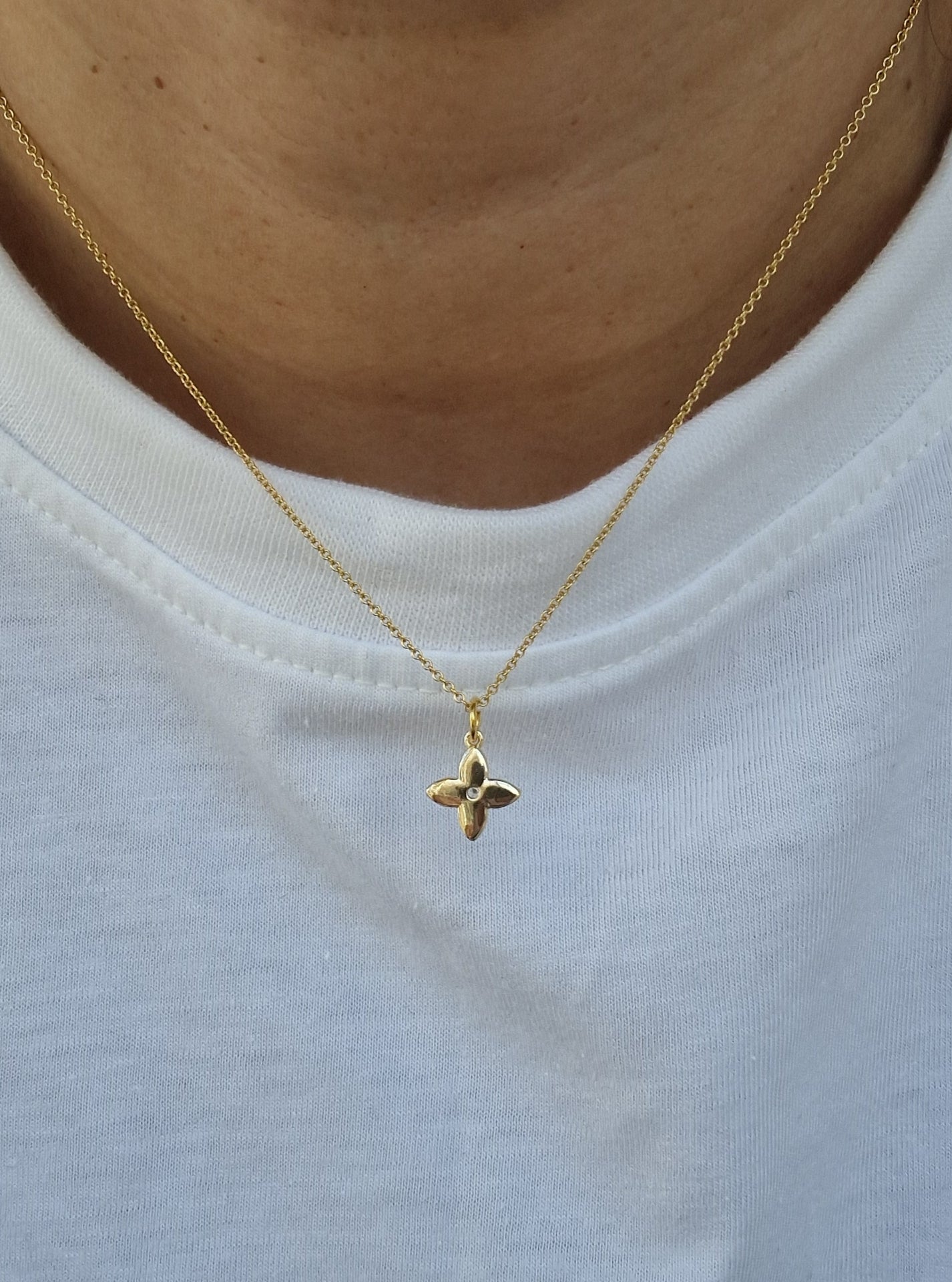 Gold Necklace - Crystal Flower
