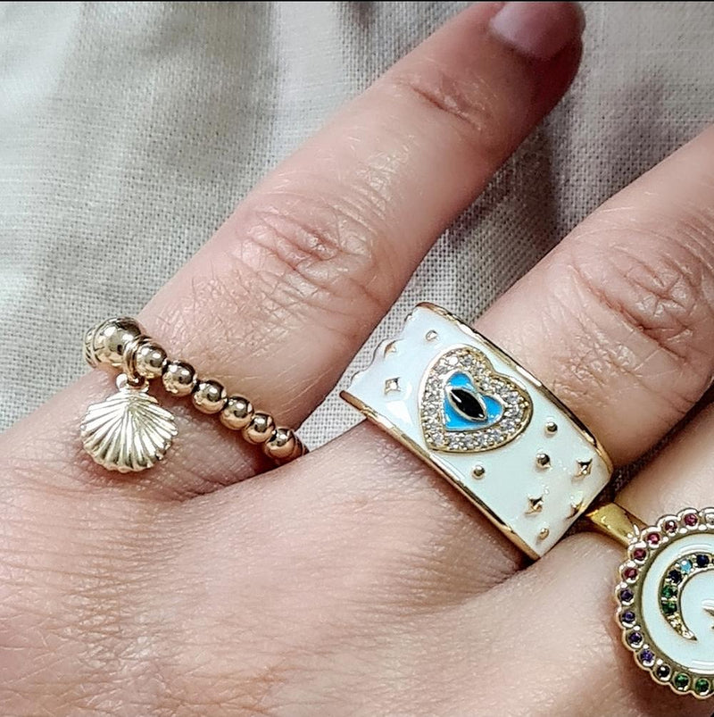 THE LUXURY CHARM RINGS