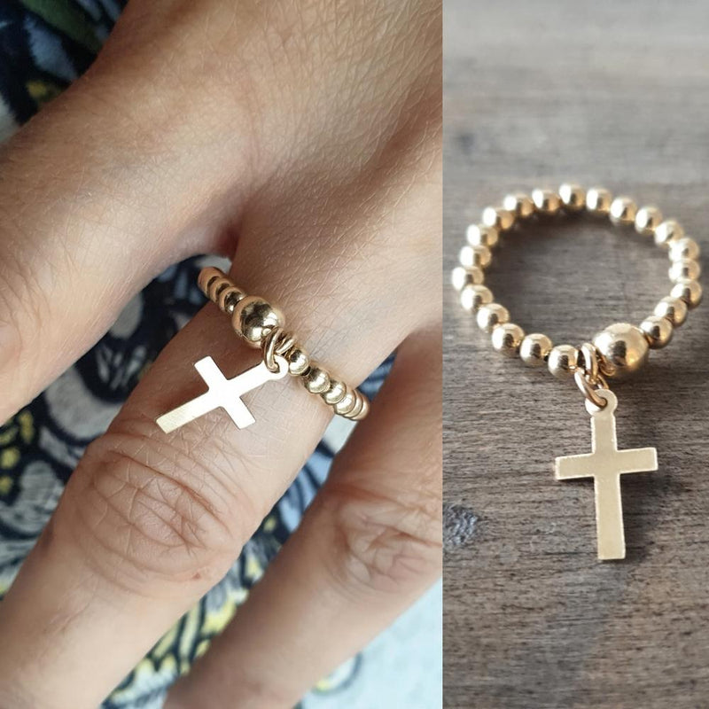 THE LUXURY CHARM RINGS